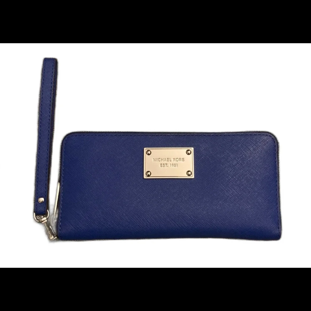 Michael Kors Jet Set Wristlet Wallet – Zip-Around, Gold Logo Plate